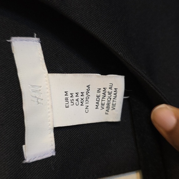 H&M A-Line Shift Black Shift Dress Size Medium - Picture 7 of 9